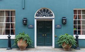 Knightsbridge Roof Garden Rooms Hotell 3*